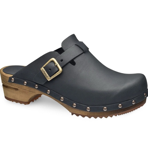 Sanita Shoes - Sanita Women's Black Leather Clogs Kristel Women's Wood Clog in Black 9.5-10